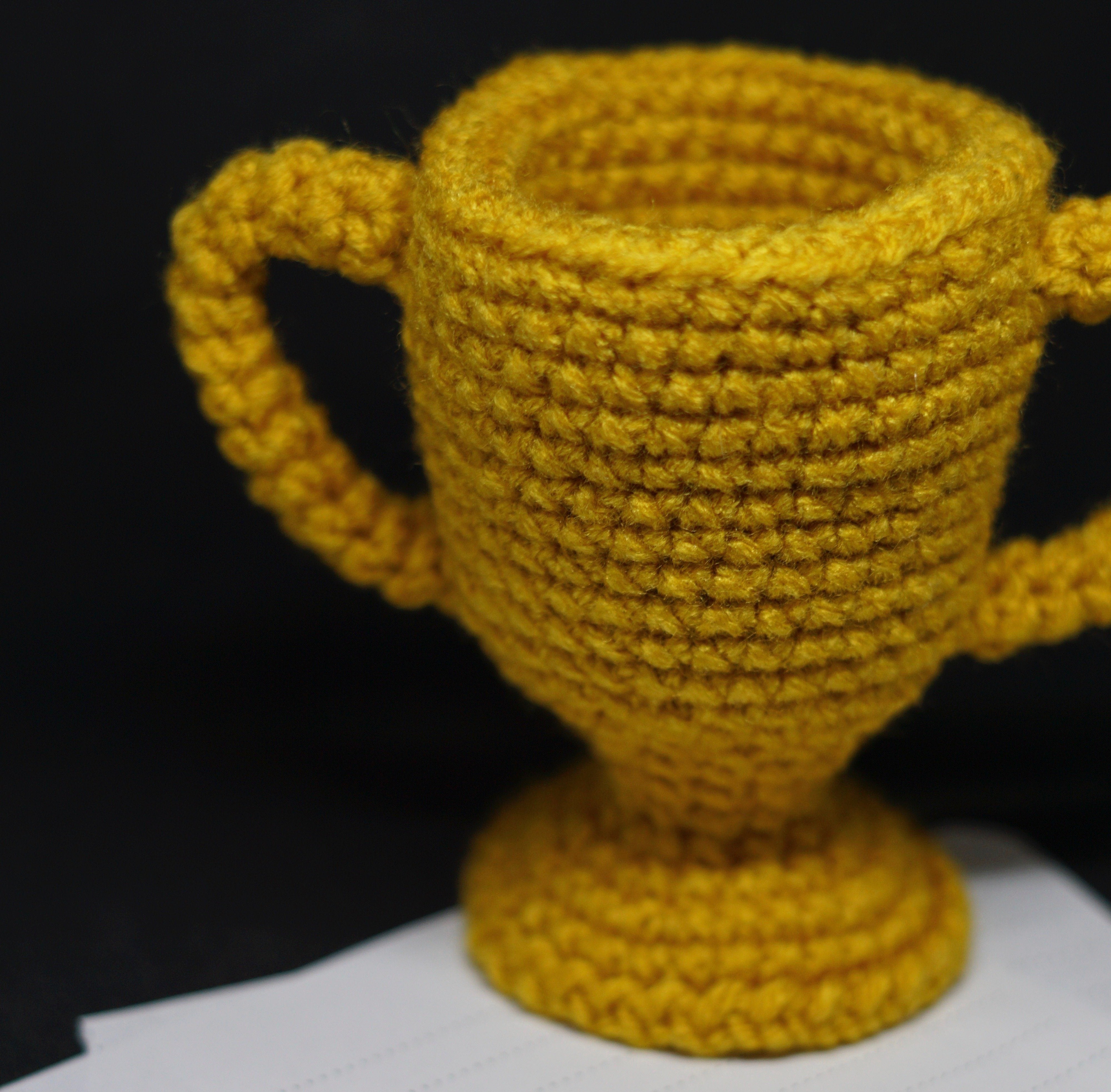 January Amigurumi CAL - Goal-Setting Trophies Week One